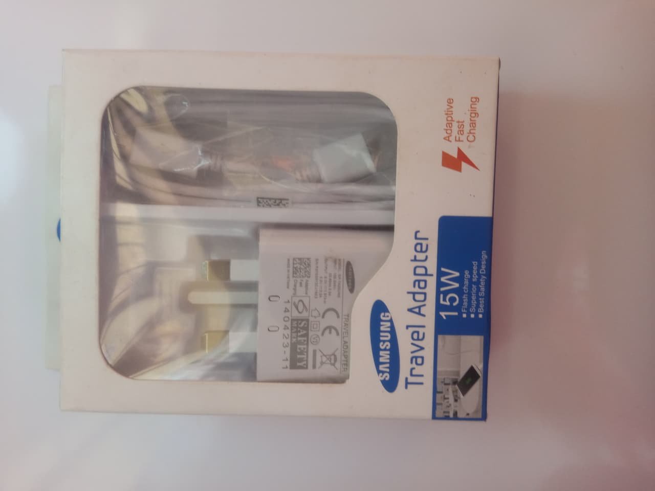 SAMSUNG CHARGER